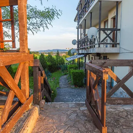 Garden-level Seaside With Private Patio By Flat Mаnager * Tschernomorez